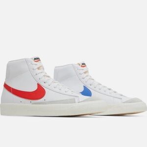 Nike Blazer Mid 77 'Vintage Mismatched Swoosh' size 8.5 Men’s BQ6806-117